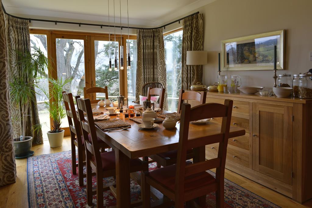 Brae House Bed & Breakfast Aberfeldy Exterior photo